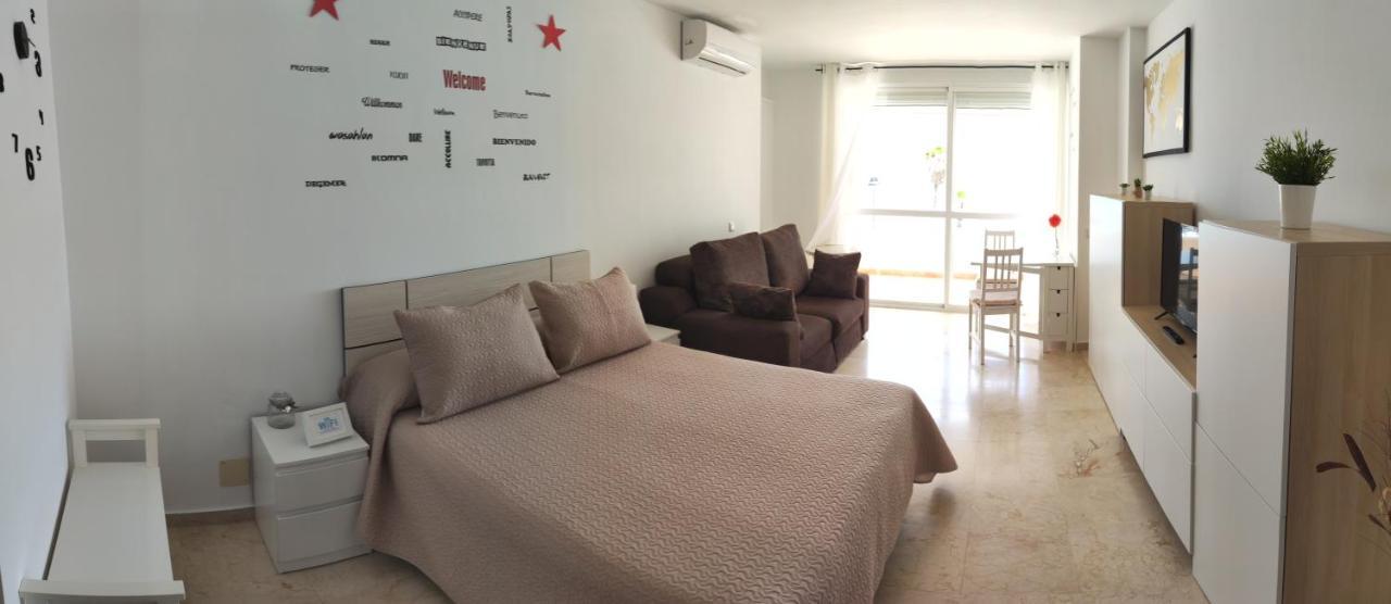 Nuevo Roca Chica, Primera Linea Playa,Torremolinos Exteriér fotografie