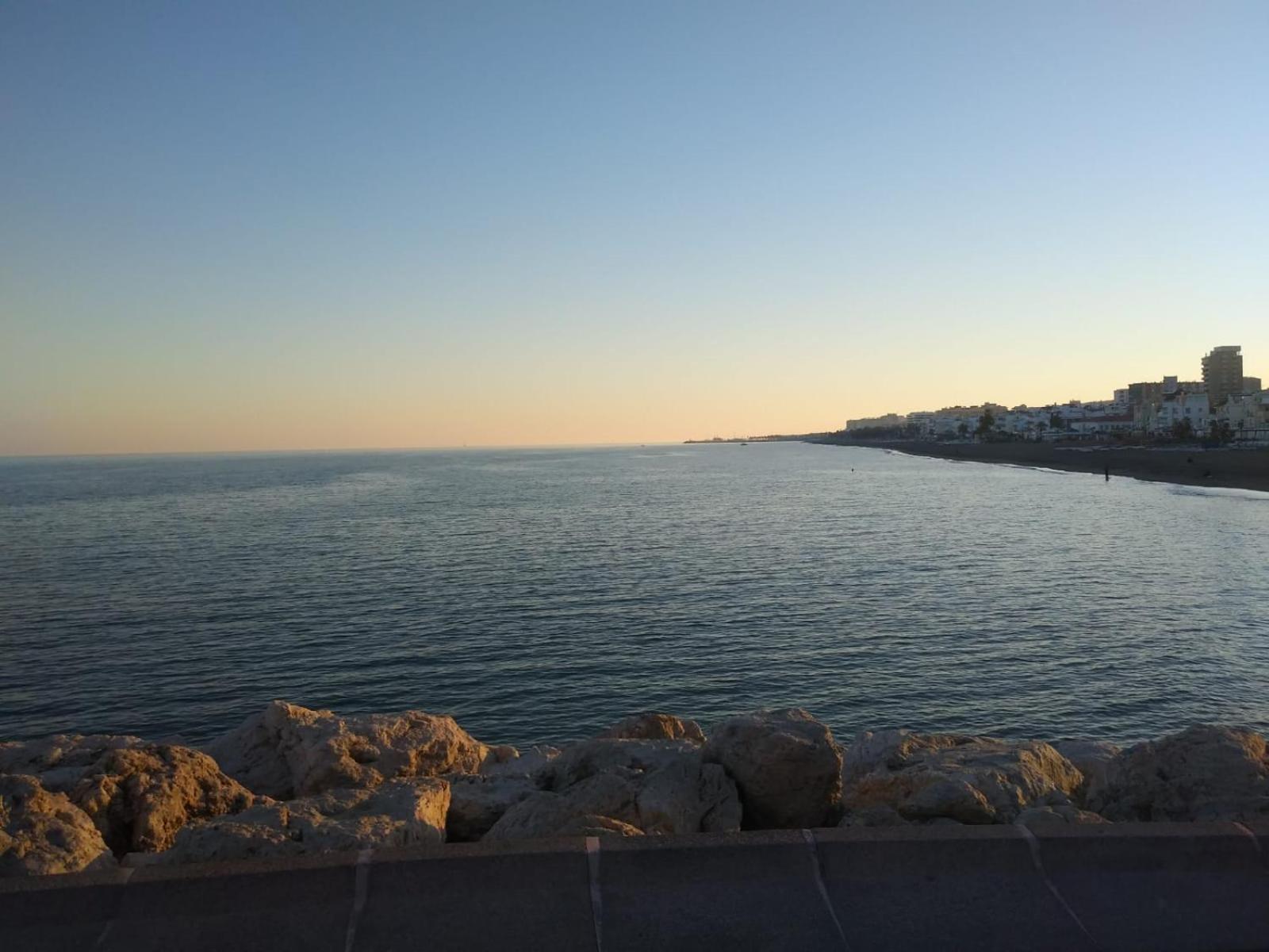 Nuevo Roca Chica, Primera Linea Playa,Torremolinos Exteriér fotografie