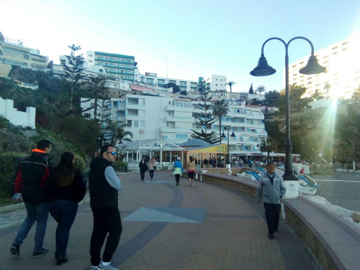 Nuevo Roca Chica, Primera Linea Playa,Torremolinos Exteriér fotografie