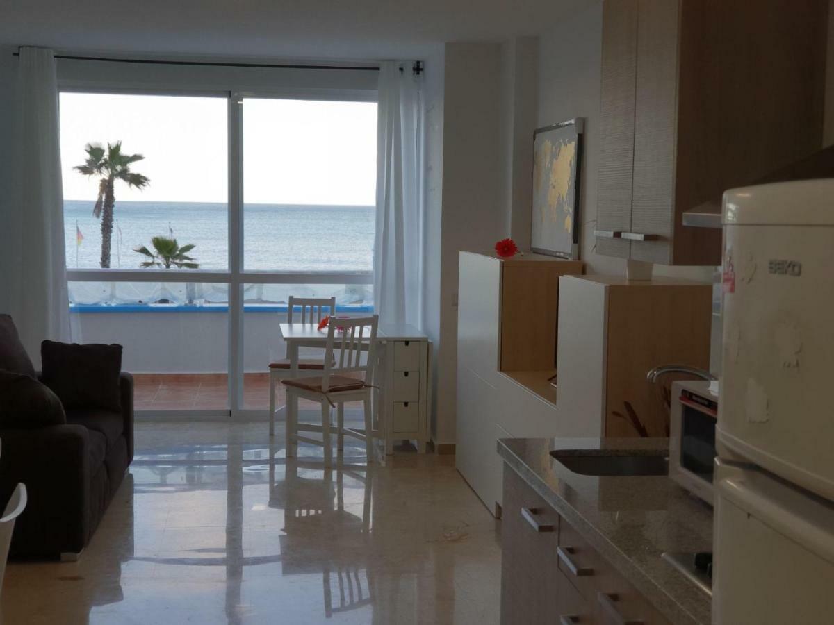 Nuevo Roca Chica, Primera Linea Playa,Torremolinos Exteriér fotografie